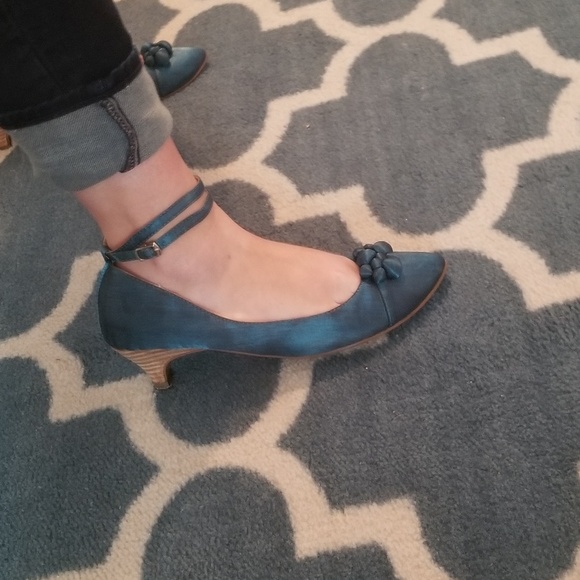 The Lab Teal Satin Kitten Heel - Picture 4 of 8